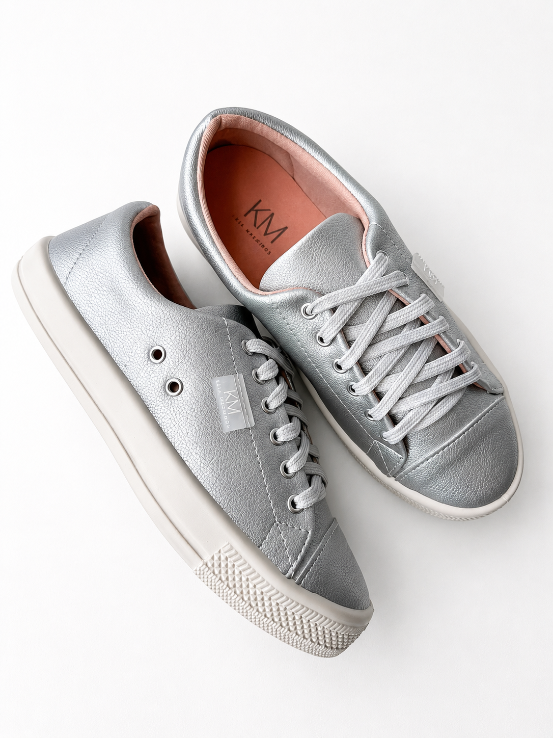 Tênis Casual Feminino Prata Metalizado